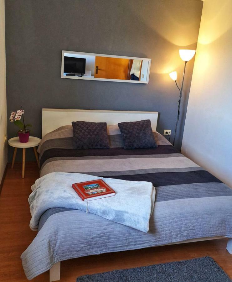 Apartment Ben Pula Ngoại thất bức ảnh