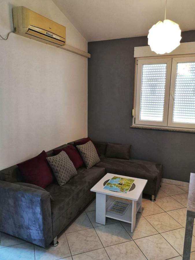Apartment Ben Pula Ngoại thất bức ảnh