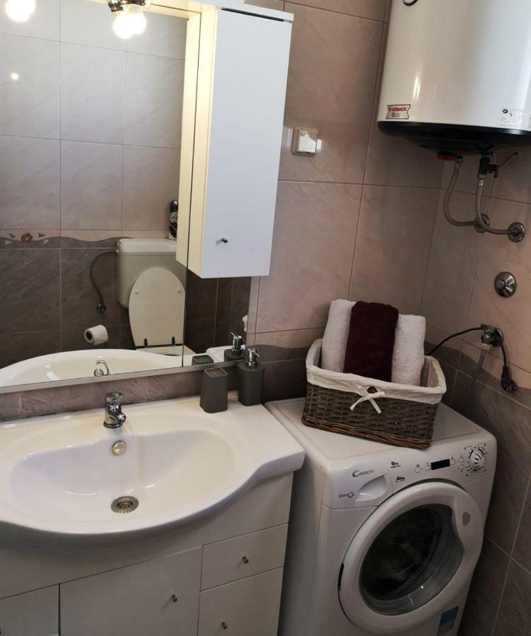 Apartment Ben Pula Ngoại thất bức ảnh